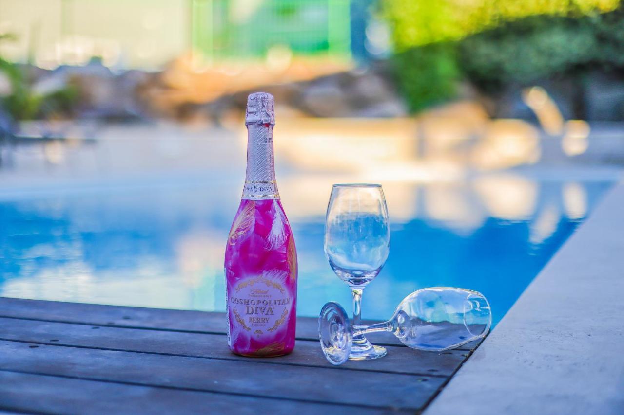 Morad Haharbel - Boutique Resort エクステリア 写真