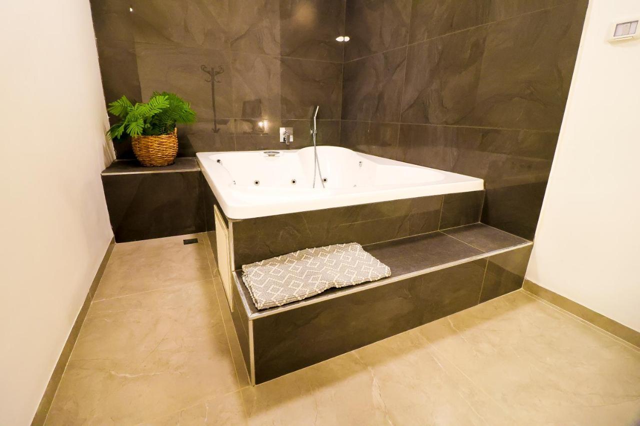 Morad Haharbel - Boutique Resort エクステリア 写真